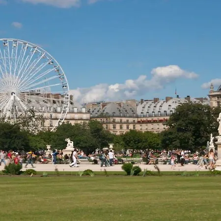 Apartment Aesthetic And Large T2 In The Edge Of Le Marais Paris