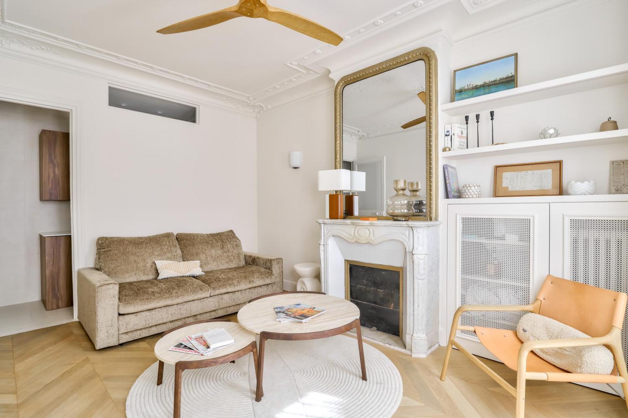 Aesthetic And Large T2 In The Edge Of Le Marais Appartamento